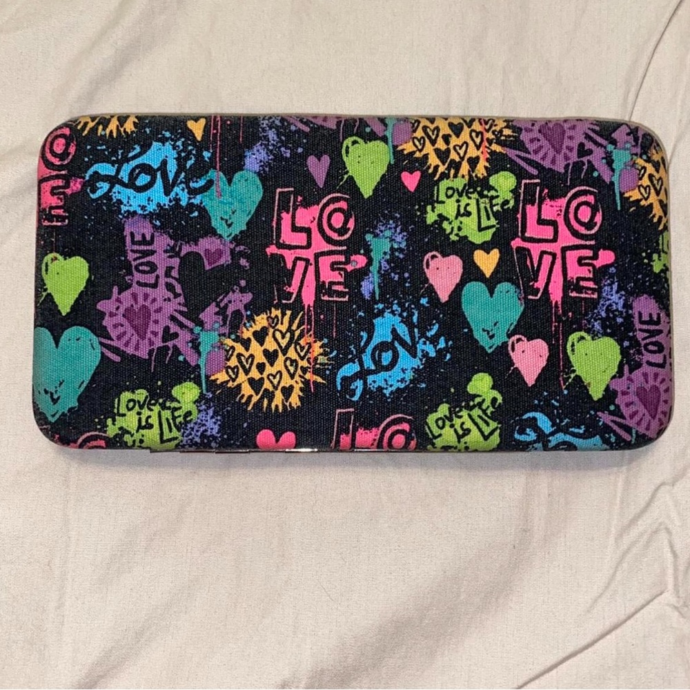 Y2K Claire’s Paint Splatter Wallet - Picture 2 of 3